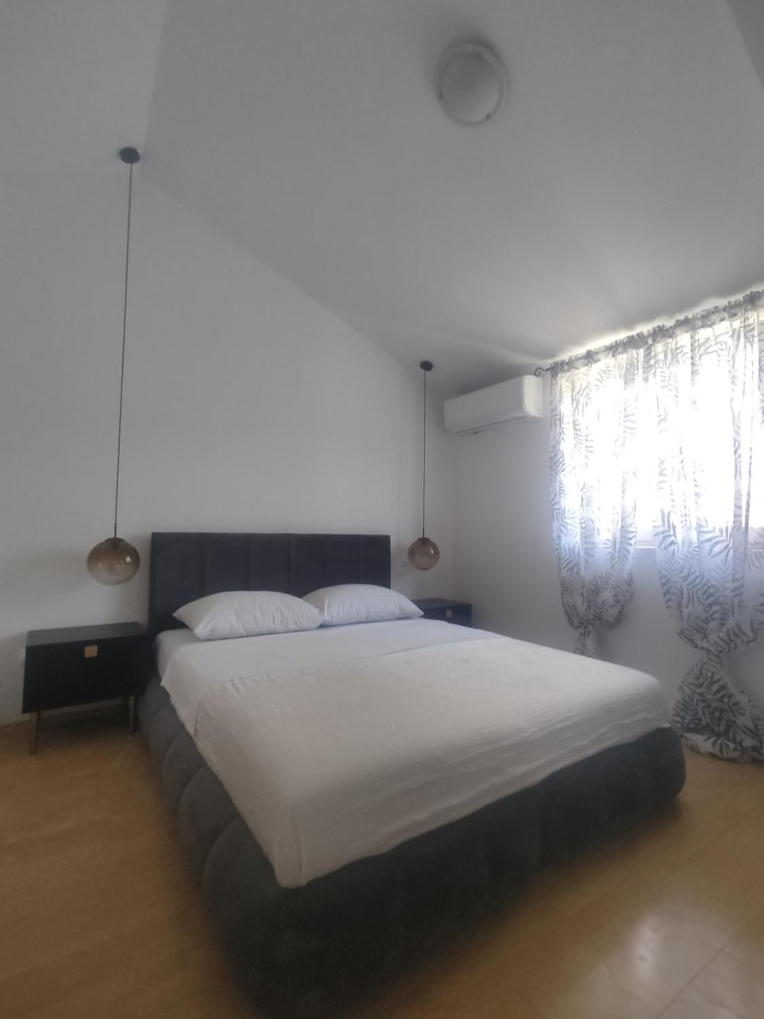 Apartments Villa Dalmatina 보디체 외부 사진